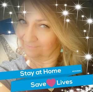 Meet your Posher, Evelyn